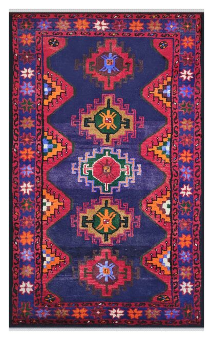 Persian Hamedan Village Rug - 1.27 x 0.77